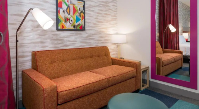 Студия люкс для гостей с ограниченными возможностями Home2 Suites By Hilton Orlando Near UCF