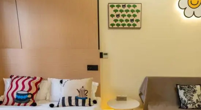 Люкс с 3 комнатами INVIS·Hidden Room Vacation Apartment (Taikoo Li, Chunxi Road Store)