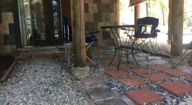 The Cub Inn B&B, Book Bed and Breakfast Pine Mountain Lake USA