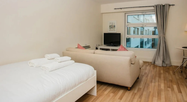 Studio Flat in Southwark, Забронировать Отель Отели Лондона 3 звезды, рядом с Razor, 3*