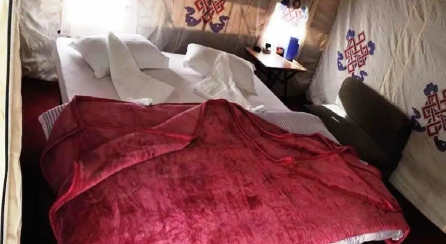 Тент Edel Weiss Camp