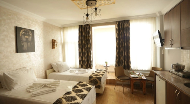 Taksim Gold Rose Apart Hotel, Varaa Hotelli Hotellit Marmara-alue pysäköinnillä, Pysäköinti