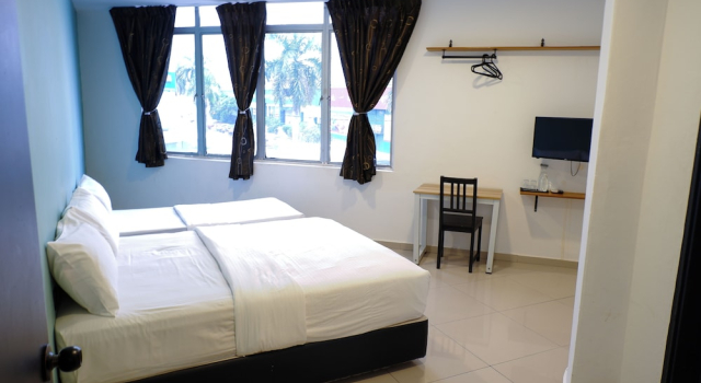 Трёхместный номер Standard Orkid Inn Kajang