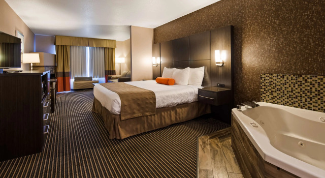 Двухместный люкс Best Western Plus Rama Inn & Suites
