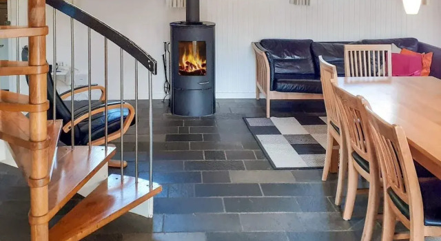 Spacious Holiday Home in Vestervig near Nissum Bredning, Rezervovat Hotel  