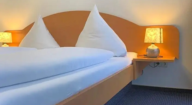 Двухместный номер Standard с балконом Stumbergers Hotel