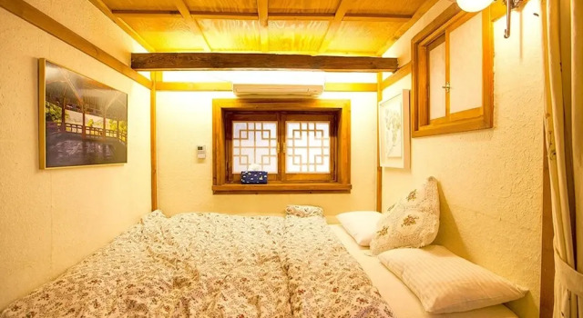 Jeonju Omokheon Hanok Stay, Забронировать Отель Чонджу Чолла-Пукто, рядом с Конфуцианская школа хянгё в Чонджу