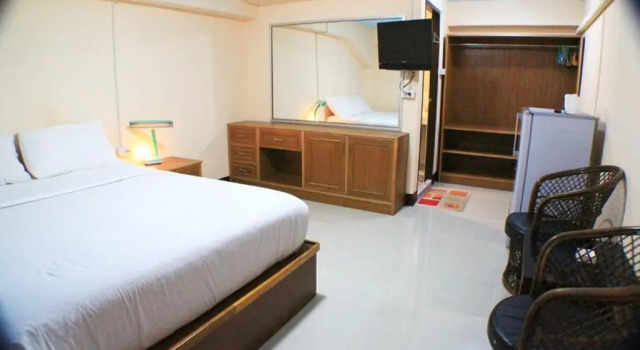 Mid Town Inn, Забронировать Отель Отели Южной Паттайя 3 звезды, 3*