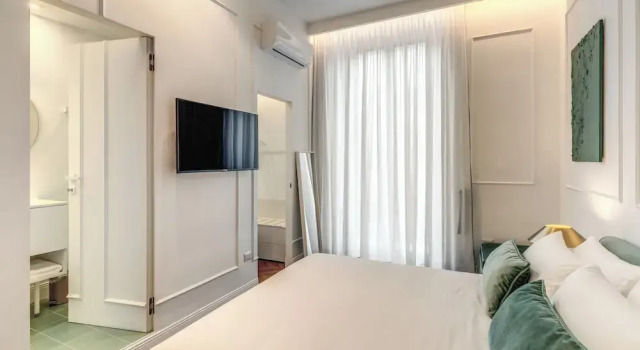 ArtPartment, Забронировать Отель «постель и завтрак» Отели Неаполя с парковкой, рядом с Кафедральный собор Неаполя, Парковка