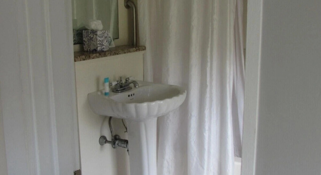 Коттедж Lighthouse Inn Cape Cod