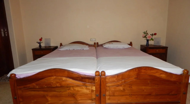Mallika Guest House, Забронировать Гостевой дом Гостевые дома Хиккадува, рядом с Пляж Хиккадувы, Гостевой дом