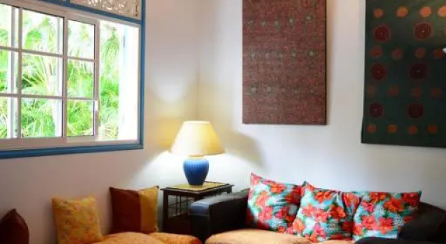Villa Tangara - Faa'a - Tahiti - 3 bedrooms - pool and lagon view - 6 pers, Забронировать Вилла Коттеджи Таити, Коттедж