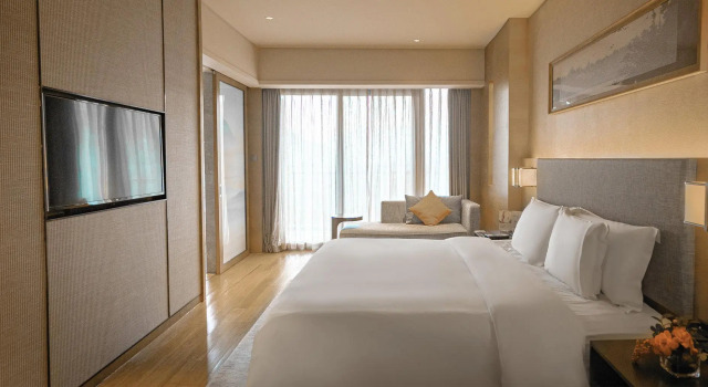 Двухместный номер Superior Crowne Plaza Hangzhou Thousand Island Lake by IHG