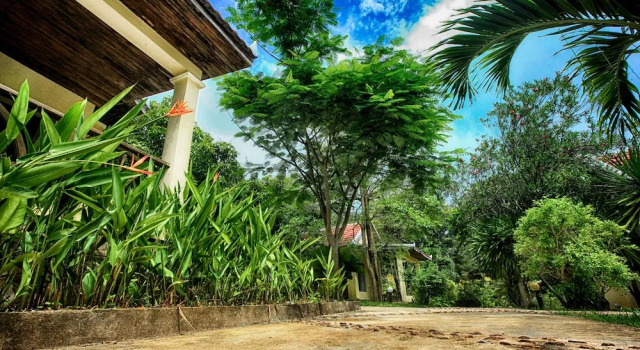 Четырёхместный номер Deluxe с видом на сад Q Bungalows