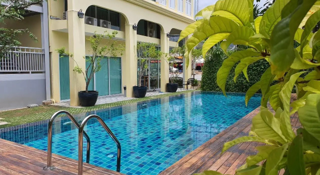 Кровать в общем номере Latima Boutique Hostel