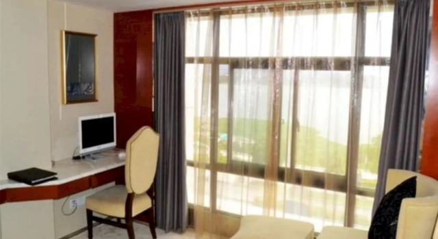 Tongling Pujing Hotel, Book Hotel 4-stjernede hoteller i Tongling, 4*