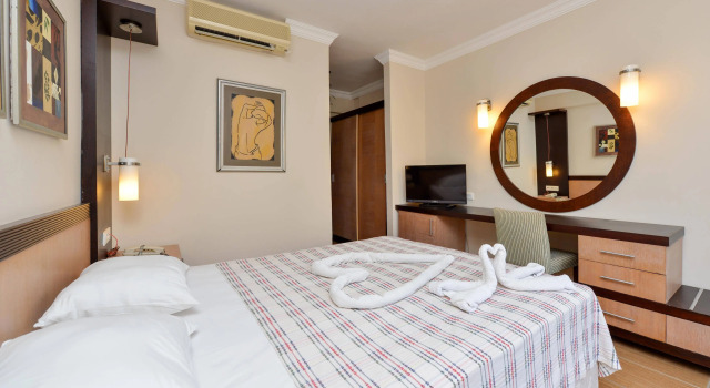 Bezay Hotel