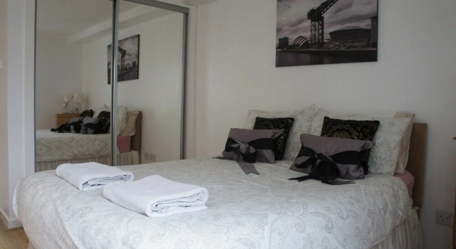 Cosy Apartment in Quiet City Centre, Забронировать Апартаменты/квартира Отели Глазго с парковкой, рядом с Sharmanka Kinetic Theatre, Парковка
