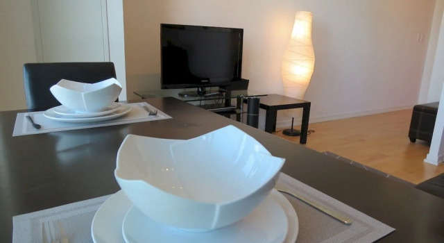 Toronto Suite Rentals - Maple Leaf Sq, Забронировать Отель Торонто Greater Toronto Area, рядом с Театр Принцесса Уэльса