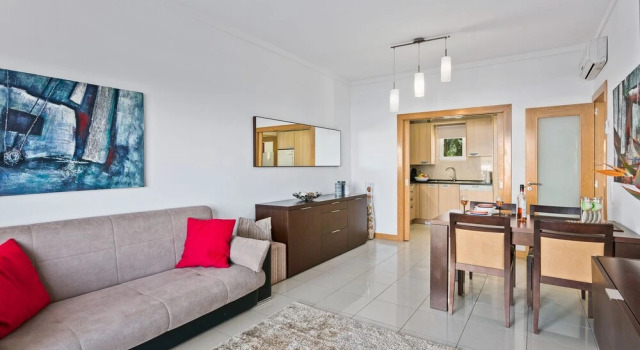 Remarkable 1-bed Beach Apartment in Albufeira