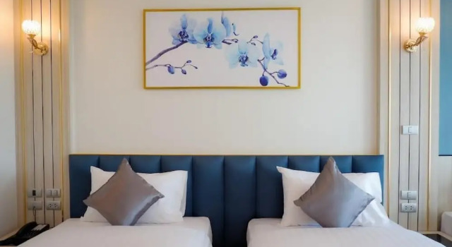 Двухместный номер Deluxe с балконом Poolrada Boutique Hotel - SHA Plus