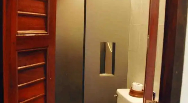 Коттедж с балконом Doembang Villa