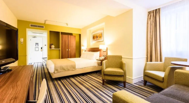 Семейный номер Standard Holiday Inn Portsmouth by IHG