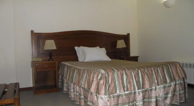 Hotel Santa Maria, Rezervovat Hotel Hotely v Oeste s parkováním, Parkování