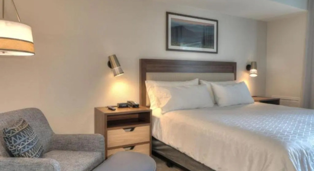 Номер Premium Holiday Inn & Suites Pigeon Forge Convention Center by IHG