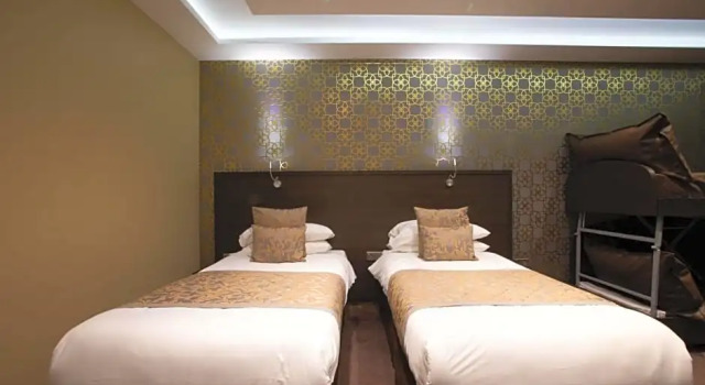 Студия Superior Grainger Hotel