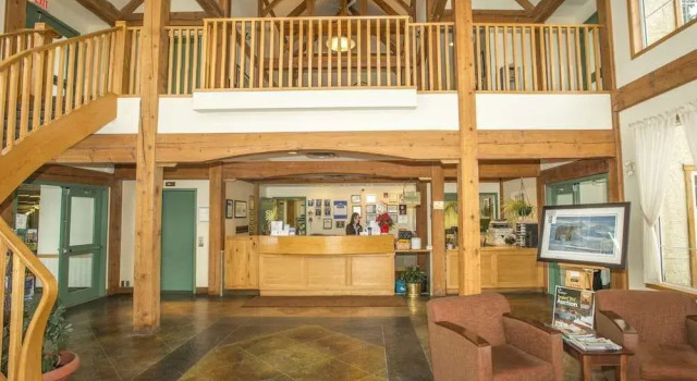 Lakeview Inns & Suites - Okotoks