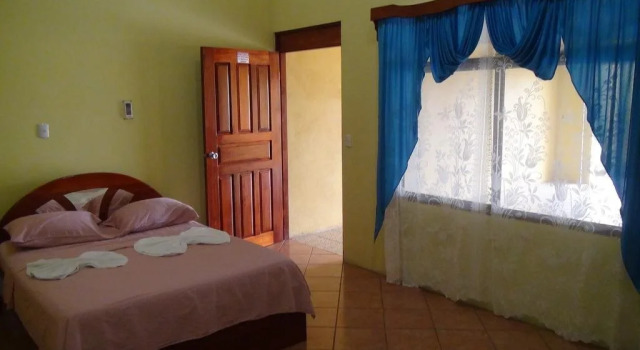 Hotel y Cabinas el Edén Del Este, Prenota Hotel Cariari Limon