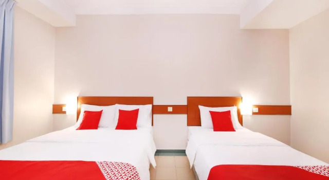 Люкс Superior Famous Inn Hotel