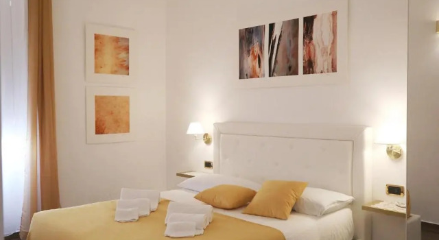 Casa Veniero, Забронировать Отель Отели Рима 4 звезды, 4*