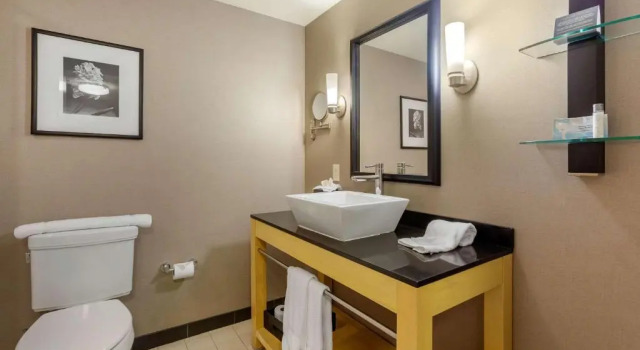 Одноместный люкс SpringHill Suites by Marriott Fort Collins