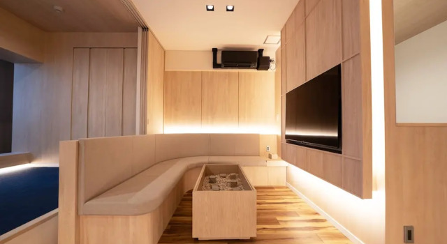 Люкс Royal UH Suite Namba Station