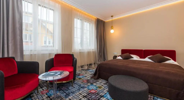 Номер Standard Отель Amsterdam Plaza