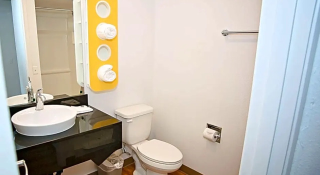 Номер Deluxe Motel 6-Crescent City, CA