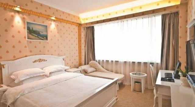 Overseas Chinese, Rezervasyon Otel Zhangzhou Fujian