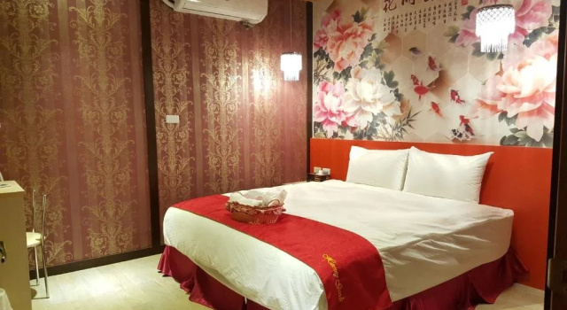 Splendid Flora B&B, Prenota Bed & breakfast Hotel a Pingtung County con parcheggio, Parcheggio
