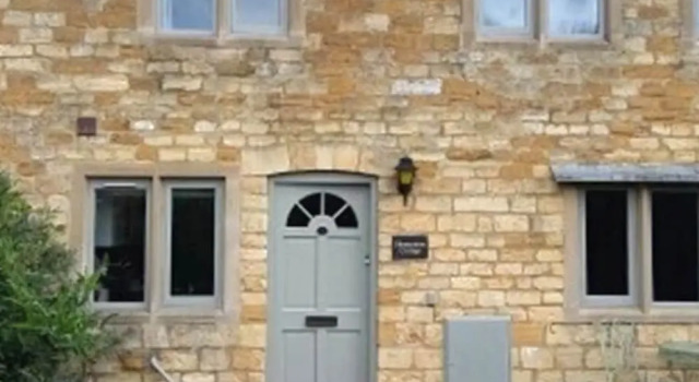 Honeystone Cottage, MORETON IN MARSH, Забронировать Отель Мортон-ин-Марш Котсуолд