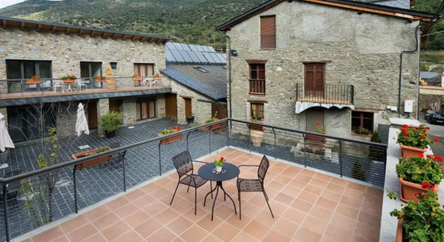 Апартаменты Allotjament Rural Cal Miquel