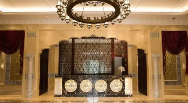 Evergrande Hotel Enping, Boek Hotel Hotels in Guangdong met parkeren, Parkeren
