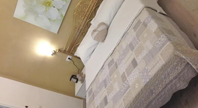 Affittacamere Cecco Rooms, Забронировать Отель Равелло Побережье Амальфи, рядом с Duomo di Ravello