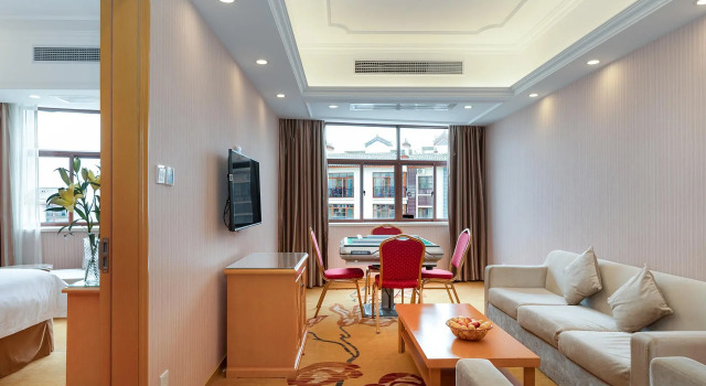 Люкс Vienna Hotel Guangxi Tianyang Ancient City High-Speed Railway Station