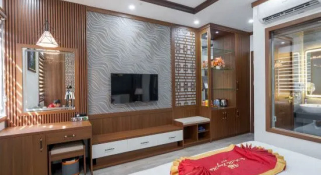 Полулюкс Sunland Halong Hotel and Restaurant