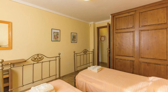 2 Bedroom Nice Home In Camaiore Lu, Забронировать Отель Отели Камайоре 4 звезды, 4*