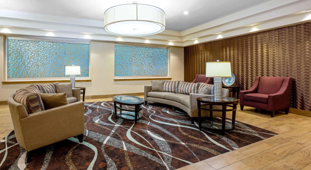 La Quinta Inn & Suites by Wyndham Coeur d`Alene, Varaa Hotelli Coeur d'Alene Idaho