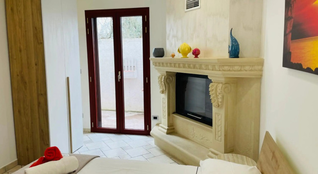 prima lux, Book Hotel Leverano Salento