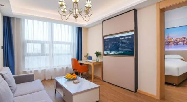 Люкс Deluxe Venus International Hotel